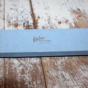 1980s Kahelelani Shell 18 inch Necklace In original box with paperwork  Kauai Hi